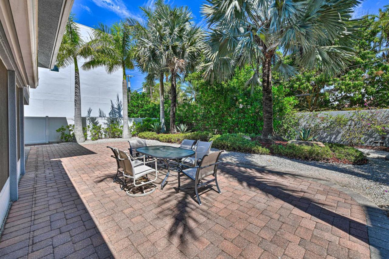 Lido Key Hideout With Patio And Yard And Walk To Beach! Sarasota Exterior photo